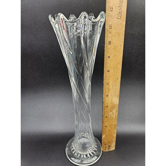 Vintage Dugan Swung Vase Clear Ribbed Swirl Glass Trumpet Scalloped 8 Finger - Picture 7 of 10